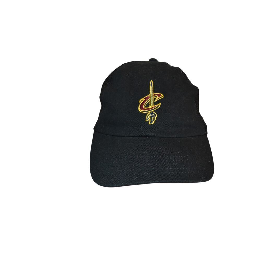 Cleveland Cavaliers Budeweiser Adjustable Strap Back Mesh Trucker Hat Black